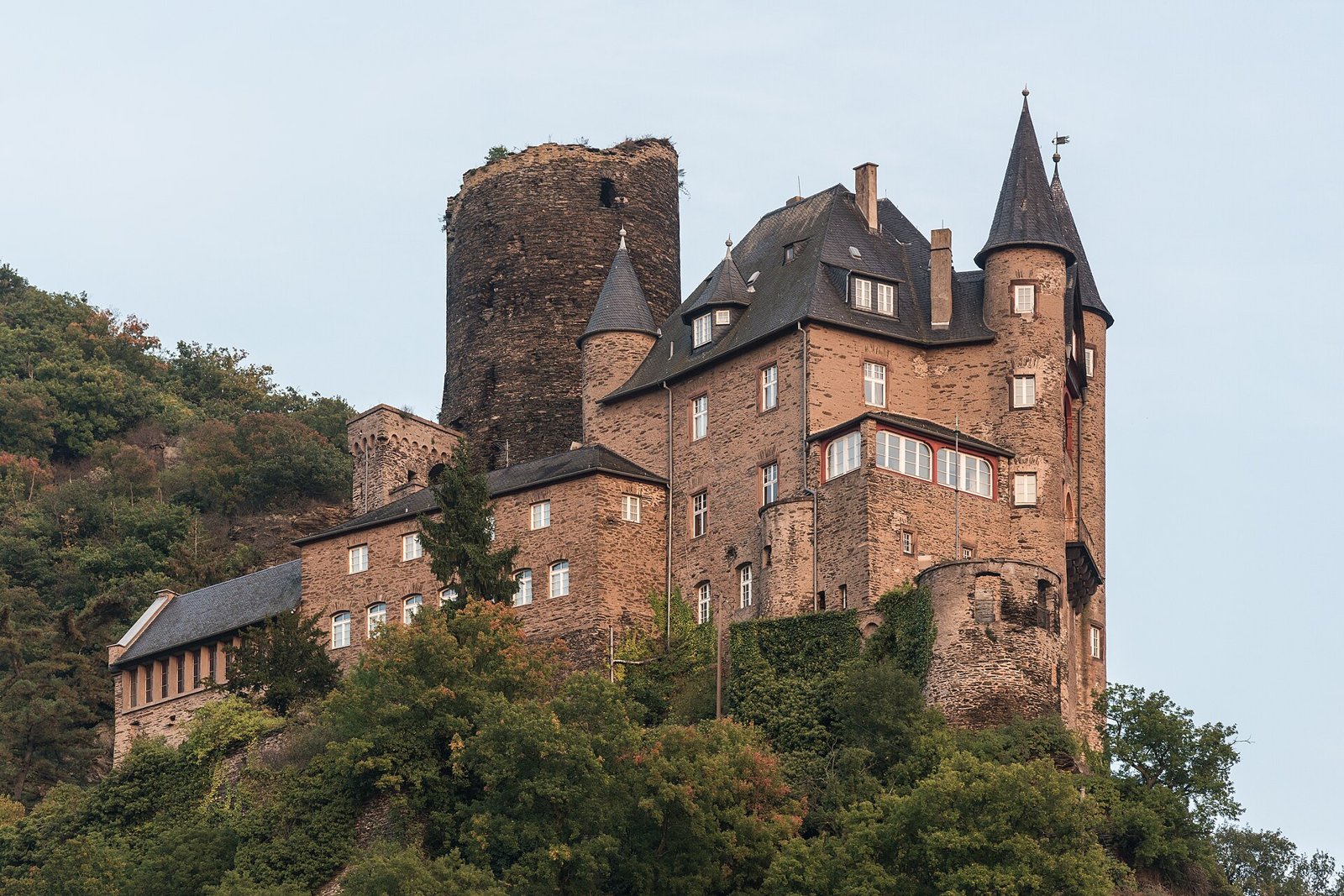 Burg Katz above St. Goarshausen on the Rhine
